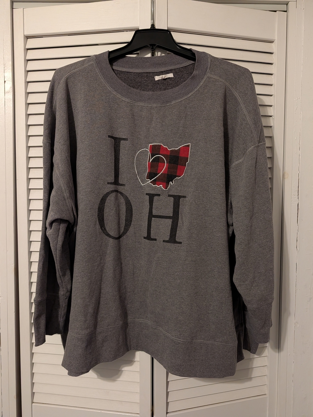 Maurices Gray Crewneck Sweatshirt with Red Plaid Ohio Heart